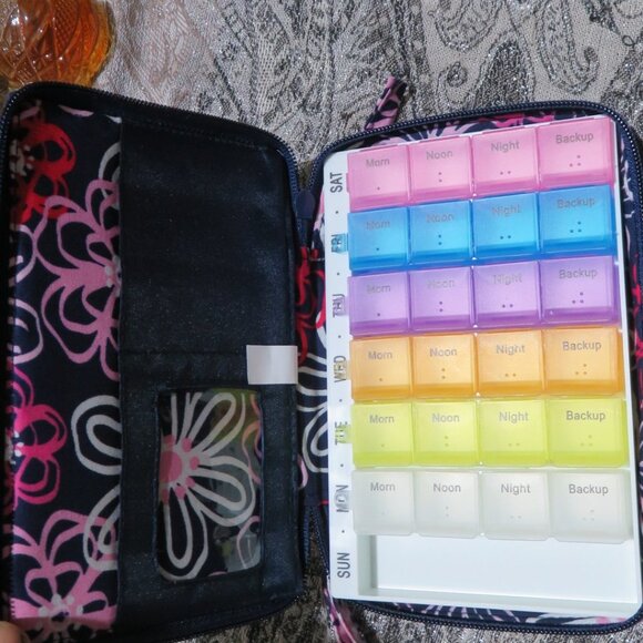 Vera Bradley Floral Wallet - Pink and Navy - Picture 7 of 9